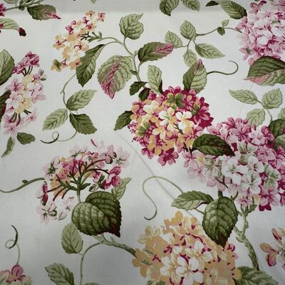 Pamuk Baskılı Keten Kırmızı Çiçekli Kumaş 1 - 1